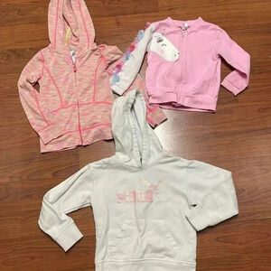 Girls sweater bundle size 2T, 3T, 4